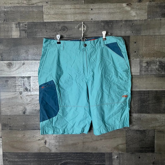 SOLD  Outdoor Research Mens Quarry Shorts 38 - Picture 1 of 3